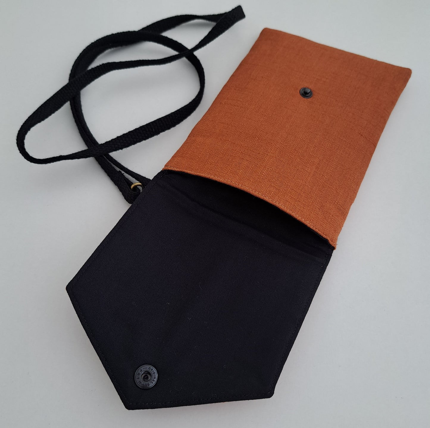 Looped square phone purse